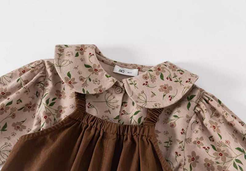 brown overall & flower pattern blouse